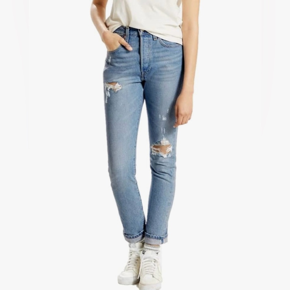 Levi’s 501 Skinny in Can’t Touch This